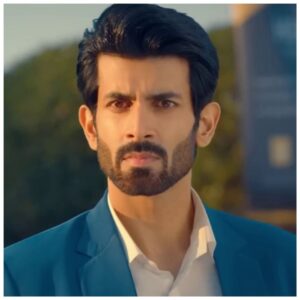 Namik Paul as Shiv Dhooper